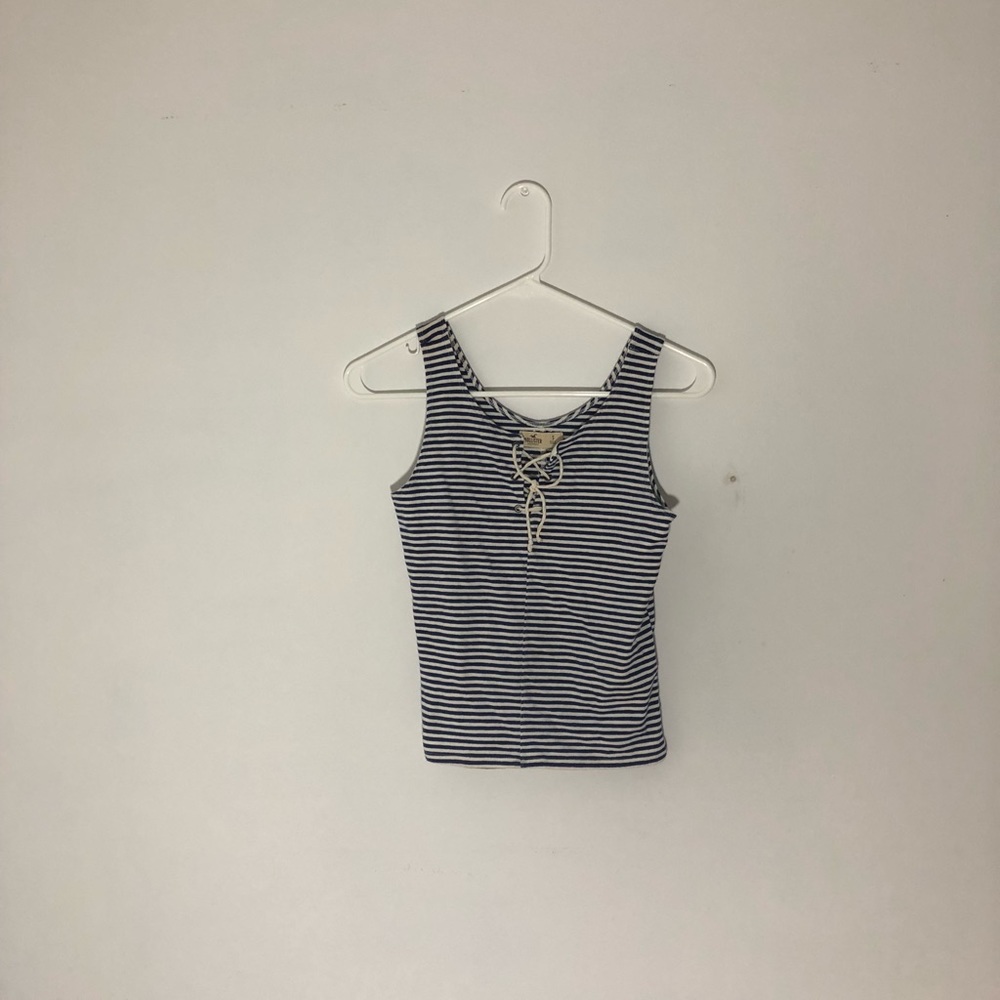 Hollister Tank